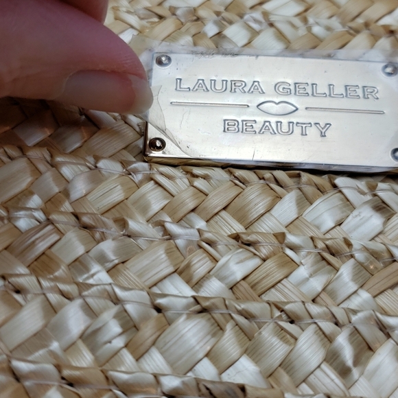 NWOT Laura Geller Beauty Red/Straw bag - Picture 8 of 8